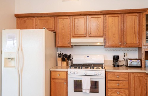 Cutthroat Harbor Estates Cottage | Ocean view home -Private launch & breath taking sunset views-min 28 day rentals