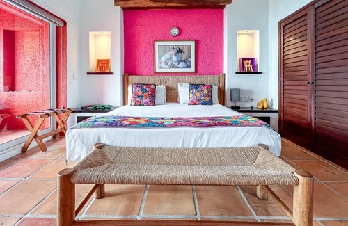 Isla Mujeres Hotel | Ocean View King Room at Casa de Los Sueños