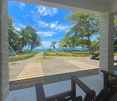 Cahuita Hotel | Ocean View Lodge