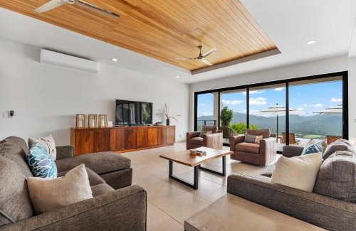 Potrero Villa | Ocean View Luxury Mountain Escape