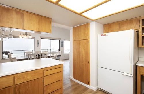 Cayucos House | Ocean View Monthly Rental - just a Stone's Throw from the beach!