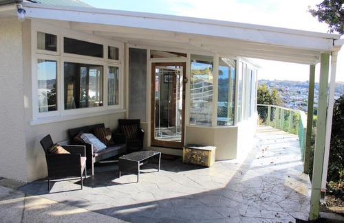 Oamaru House | Ocean View on Avon