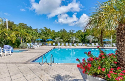 Tavernier Condo | Ocean View Overlooking Marina Ocean Pointe 5305