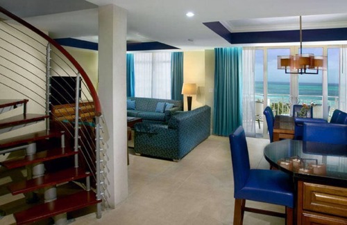 Palm Beach Resort | Ocean View Penthouse Suite At The Beautiful Divi Aruba Phoenix