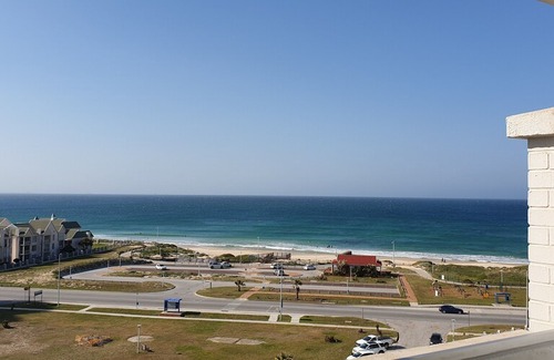 Pollok Beach Apartment | Ocean View, Port Elizabeth, Summerstrand, Perfect Sea Views.