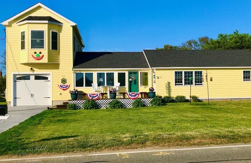 Ocean Bluff-Brant Rock Apartment | Ocean View Private Apartment. Sleeps 4. Vacation while working at home.n