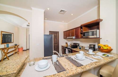 Playa Flamingo Condo | Ocean View Retreat with Sunsets & 2 Pools