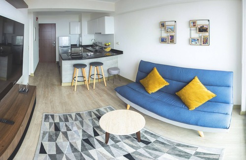 Miraflores Apartment | Ocean-view Rooftop Equipped Apartment by SweetHome