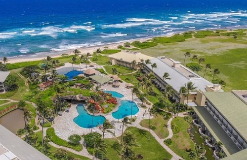 Hanamaulu Condo | Ocean view room, Beachfront Kauai Beach Resort, Jacuzzis, 4 pools, restaurants