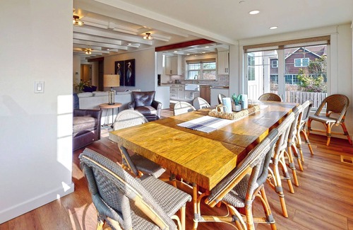 Seaside House | OCEAN VIEW: SERENITY HOUSE: Seaside Vacation Homes, Inc Managed