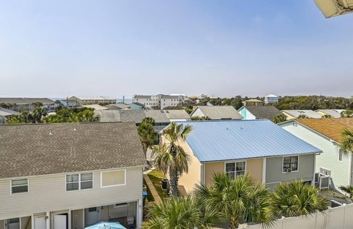 West Panama City Beach House | Ocean View Townhome Near Pier Park - Walk to Beach