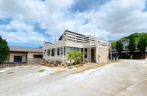 Sakimotobu Villa | Ocean View Villa with Free Snorkel gear & Diving Discount