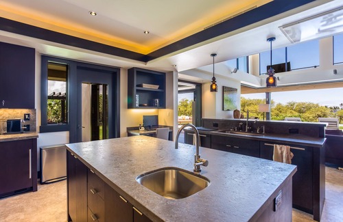Kamuela House | Ocean View, White Sand Beach Steps Away, Private Club & Membership