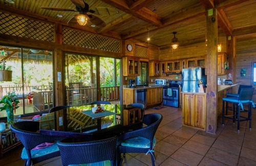 Uvita House | Ocean View, Wildlife, Pool, Beach Club, A/C, Great for Families & Friends 5 Star