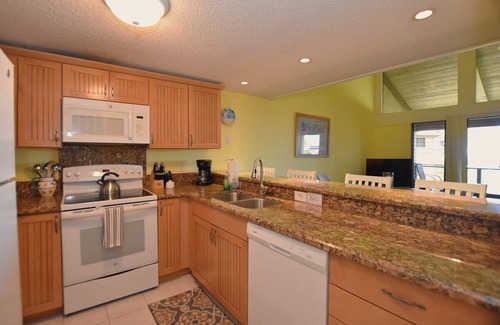 Waikoloa Condo | Ocean view with amazing sunsets! Enjoy 10% Off on Stays of 7+ Days This Summer!