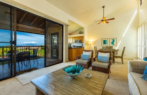 Wailea Condo | Ocean Views and Exquisite Getaway Wailea Ekahi 53D!