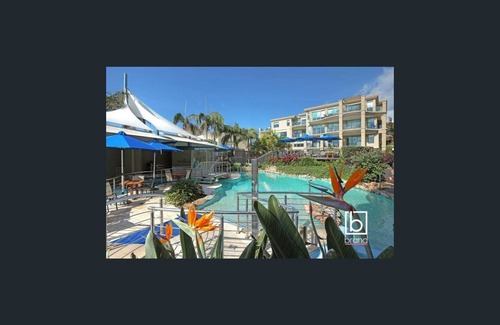 Terrigal Apartment | Ocean views Apartment within Resort - Star of the Sea - Heated Pool