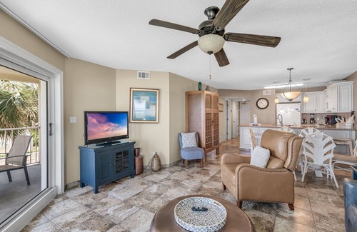 Miramar Beach Condo | Ocean Views, Gulf Front Destin Condo w/Beach Chair Setup
