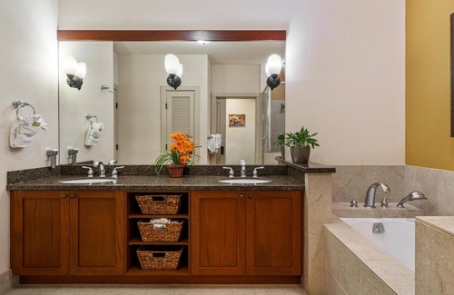 Waikoloa Condo | Ocean Views. Hilton Waikoloa Pool Pass Included for stays in 2024! Halii Kai 8D