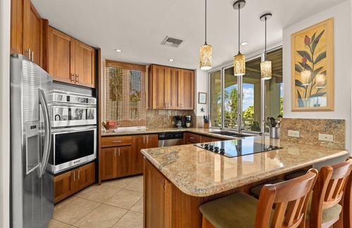 Wailea Condo | Ocean Views, Largest 2 bedroom,Remodeled, Cathedral Ceilings, Most Popular Model
