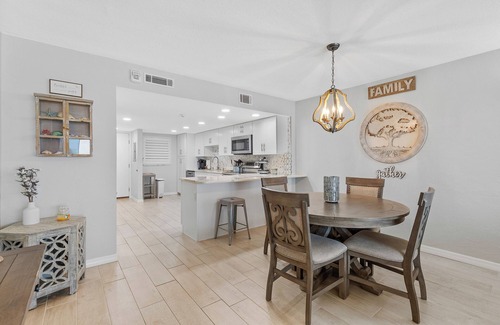 New Smyrna Beach Condo | 🌞Ocean Views-Pool-2BR Ponce De Leon Towers 804🌞