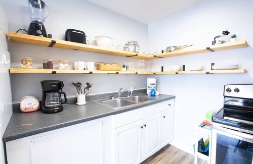 Kure Beach Condo | Ocean Views, Private Deck, Walk to Ocean & Pier!