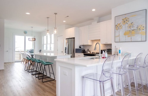 North Carolina Coast House | Ocean Views, Rooftop Terrace, and an EV charger!