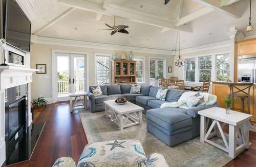 Isle of Palms House | OCEAN VIEWS/Sleeps 12/ATTITUDE ADJUSTMENT/ROOFTOP DECK/HEATABLE POOL