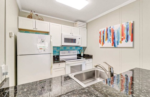 Hilton Head Island Villa | Ocean Views Retreat to Ocean Dunes Villa