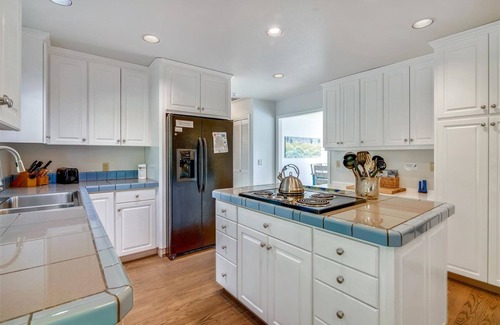 Cannon Beach House | Ocean Villa - Beachcomber Vacation Homes