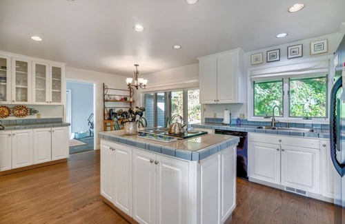 Cannon Beach House | Ocean Villa - Beachcomber Vacation Homes