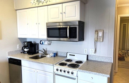 Folly Field Condo | Ocean Villa B240 - 2nd Floor Balcony Views
