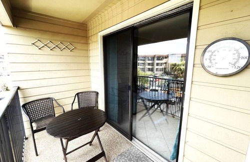 Folly Field Condo | Ocean Villa B240 - 2nd Floor Balcony Views