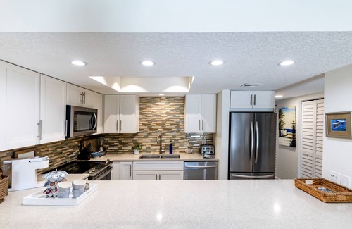 St. Augustine Condo | Ocean Villas Luxury 3 bedrooms/2 baths with huge patio and personal beach cart