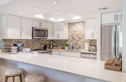 St. Augustine Condo | Ocean Villas Luxury 3 bedrooms/2 baths with huge patio and personal beach cart