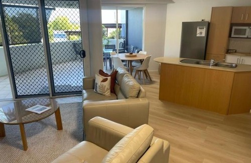 Alexandra Headland Apartment | Ocean Vista On Alex