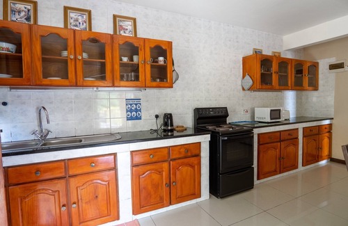 Mahe Island Apartment | OCEAN VISTA