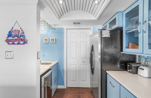 South Padre Island Condo | Ocean Vista Towers 402 Blue Heaven