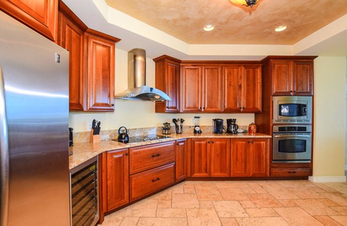 Daytona Beach Condo | Ocean Vistas 309 3 Bdrm 3 bath Ocean Ft Corner Unit