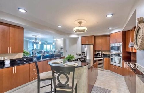 Daytona Beach Condo | Ocean Vistas 902 Luxury 4 Bed 3 Bath Oceanview Condo New on the Market. Sleep 12