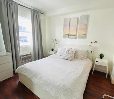 South of Fifth Apartment | Ocean Walk by Miami Ambassadors
