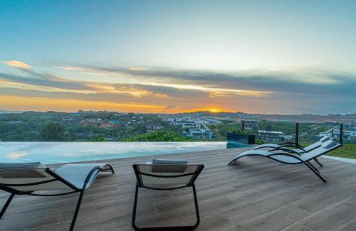 Sheffield Beach Villa | Ocean Zenith