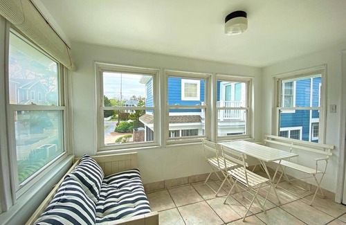 Bethany Beach Apartment | Oceanblock & Downtown Bethany - 2 bed/1 bathroom with Private Sun Porch