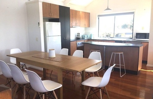 Cape Woolamai House | OceanBlue @ Cape Woolamai - WiFi, Bed Linen & Towels included