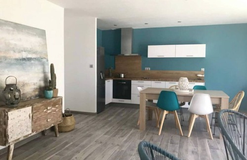 Saint-Georges-d'Oleron Villa | "øcéane, villa near beach with heated pool