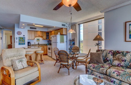 Honokowai Condo | Oceanfront 1bd on the 8th floor with amazing views