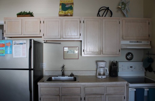 Folly Beach Condo | Oceanfront 1Br/1Ba Condo~3 by the Sea