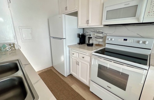 South Redondo Apartment | Oceanfront 2 Bed 2 Bath, Parking, Lovely View