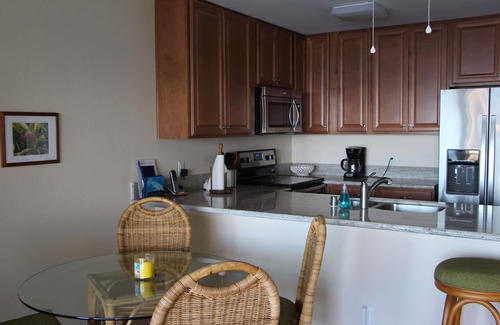 Kailua-Kona Condo | Oceanfront 2 BR/2BA in Beautiful Sea Village.