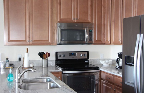 Kailua-Kona Condo | Oceanfront 2 BR/2BA in Beautiful Sea Village.